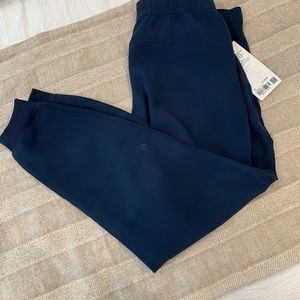 Lululemon On The Fly Joggers